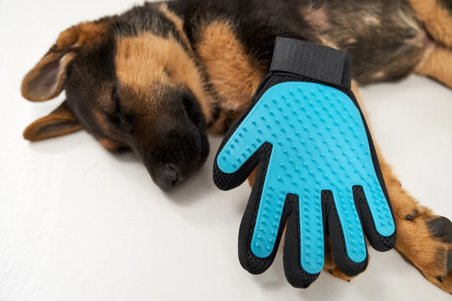 Deshedding Gloves for Pets